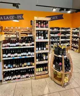 326-biocoop-marguerittes-bio-local-cave-vin-biere.webp