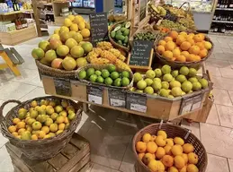 326-biocoop-marguerittes-bio-local-fruit-de-saison.webp